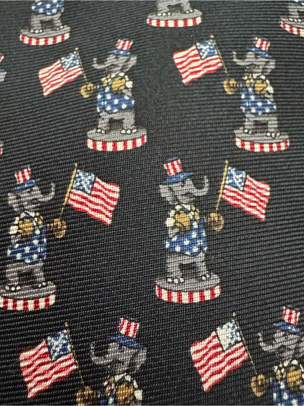 Museum Artifacts SILK TIE NECKTIE Elephant USA Flag Republican Party Politics